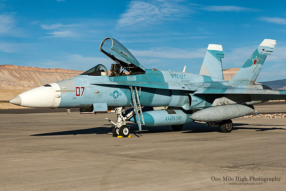 McDonnell Douglas F/A-18C Hornet (BuNo 164647)