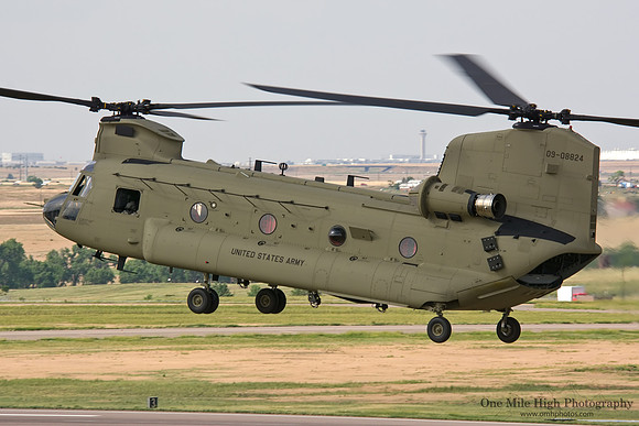Boeing CH-47F Chinook (09-08824)