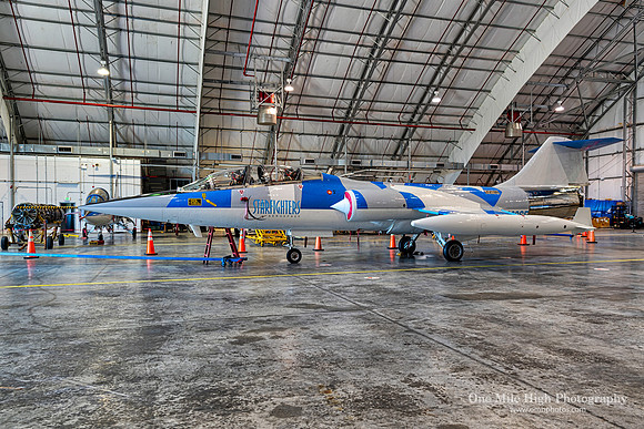 Lockheed TF-104G-M Starfighter (N992SF)