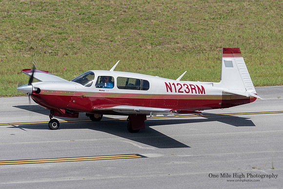 Mooney M20M (N123RM)