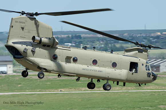 Boeing CH-47F Chinook (09-08826)