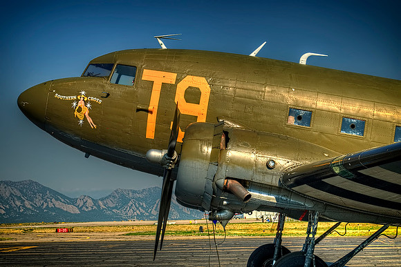 Douglas C-47 Dakota (N87745)
