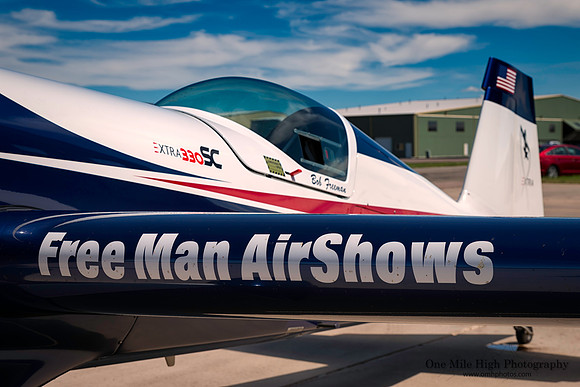 Extra 330SC (N60DK) - Bob Freeman