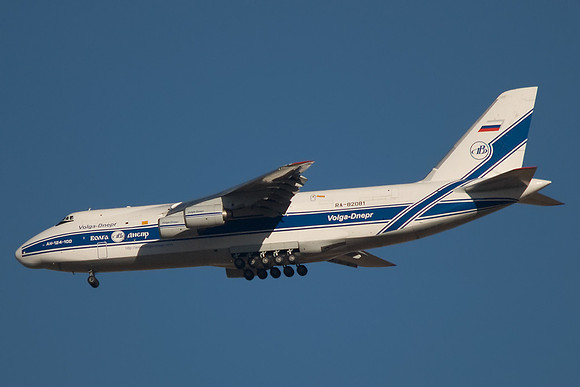 Antonov AN-124-100 (RA-82078)