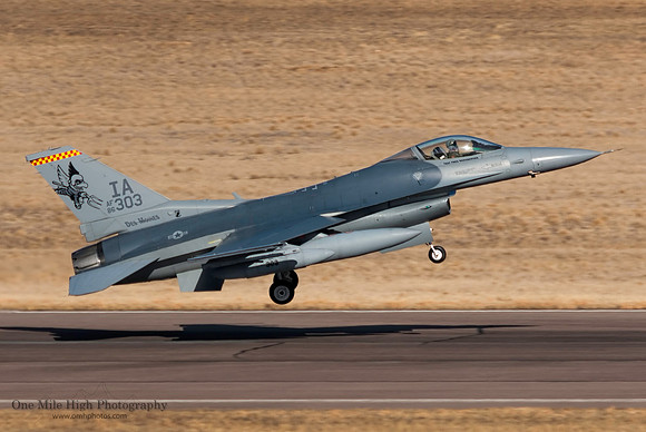 Lockheed F-16C-30-CF Falcon (86-0303)