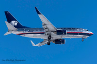 Boeing 737-752 (N904AM)