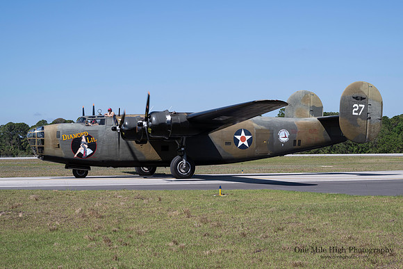 1940 Consolidated B-24RLB-30 Liberator (N24927) (40-2366) - "Diamond Lil" (American Airpower Heritage Flying Museum)