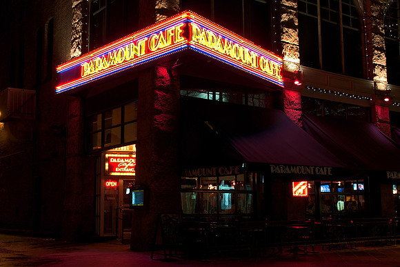 Paramount Cafe - 16th Street Mall