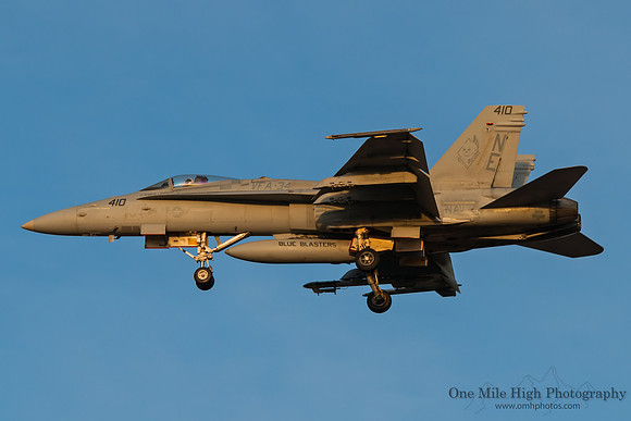 McDonnell Douglas F/A-18C Hornet (BuNo 165228)