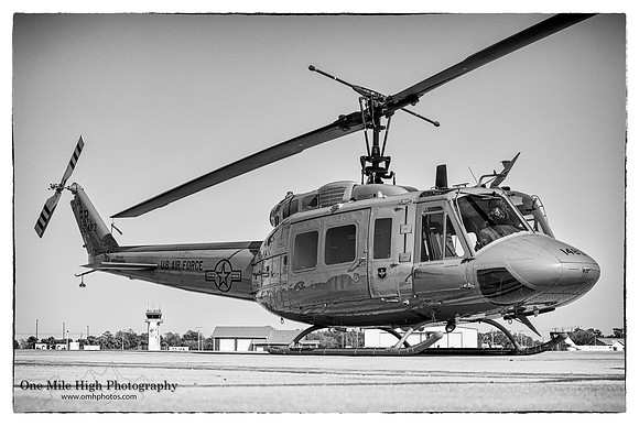 Bell TH-1H Iroquois (72-21483)