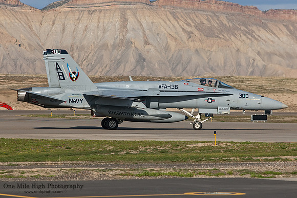 McDonnell Douglas F/A-18C Hornet (BuNo 163718)
