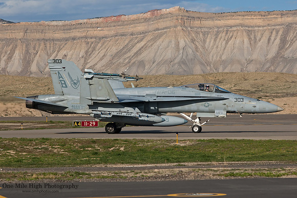 McDonnell Douglas F/A-18C Hornet (BuNo 163490)