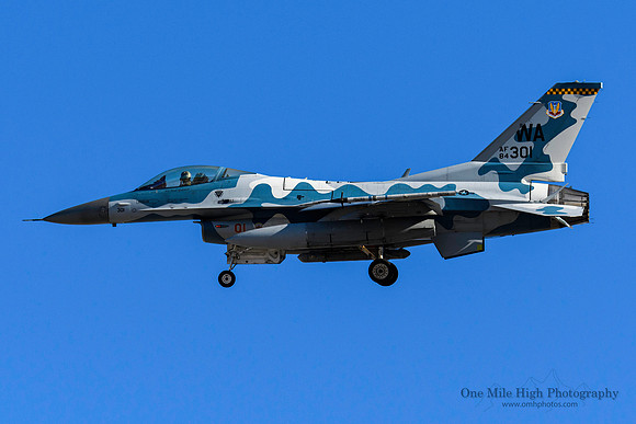 Lockheed F-16C-25-CF Falcon (84-1301) - "Blizzard Scheme"